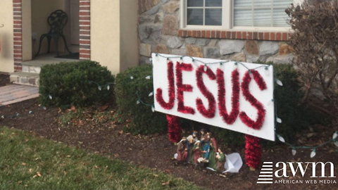 Family Ordered to Remove Jesus Display After Neighbor Complained, Dad Responds Accordingly