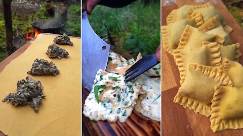 CampFire Ravioli 😍 forest cooking 🌲