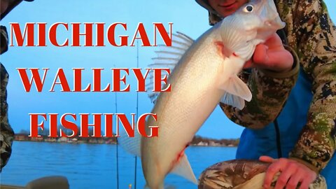 Best Walleye Fishing Trip | 18 Walleye in an Hour!