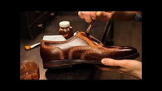 How it's made Shoes Making Process In Factory