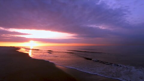 Sunrise Beach Wave Sounds - Ambient Solitude