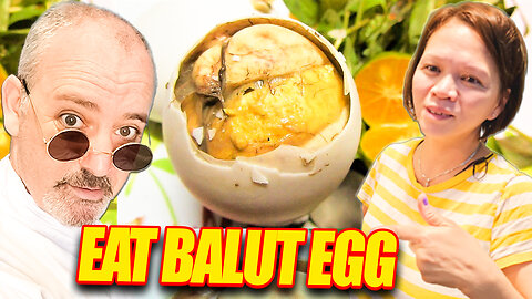 Eating a Fertilised Duck Egg | How To Eat Balut egg | Hot Vit Lon