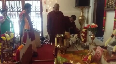 SOUTH AFRICA - Cape Town - Sri Siva Aalayam 40th Anniversary celebrations and sod turning in Athlone (cell phones videos) (oAW)