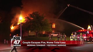 Couple escapes fire