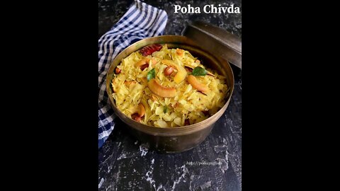 Super Delicious Kanda Poha chivda Recipe