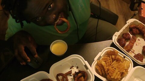 WORST MUKBANG IN WORLD HISTORY! WINGS N THINGS! *WARNING* PLEASE DO NOT GET THIS! #food #mukbang