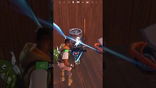 Getting Weapons #epic #fortnite #gaming