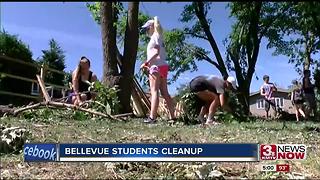 Bellevue students help with cleanup