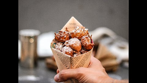 How To Easily Make Delicious Apple Fritters