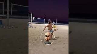 ⚫🔴 João Felix (Chelsea) jogando um futevôlei nas praias do Rio de Janeiro, em suas férias