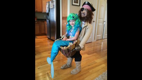 PIRATE DISCOVERS MERMAID COSTUME