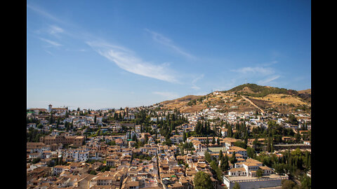 Walking in GRANADA / Spain