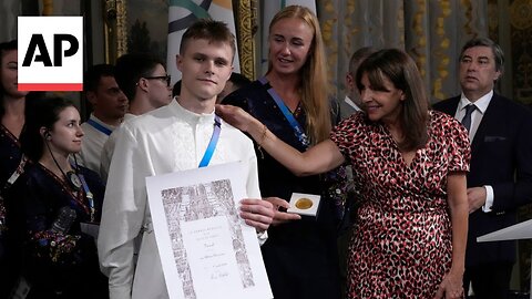 Ukrainian Olympic athletes celebrated at Paris town hall event