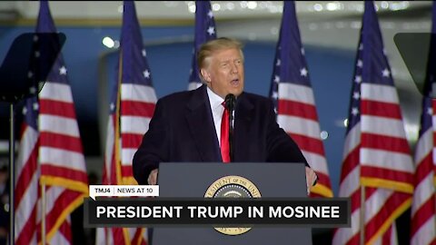 Trump emphases cultural, economic issues during campaign event in Mosinee, Wis.