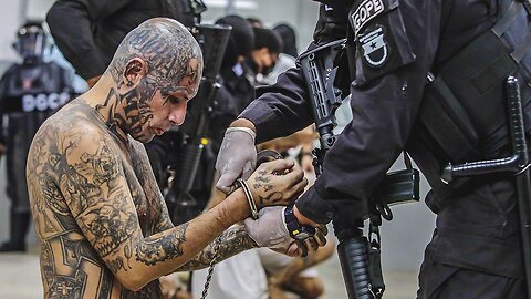 El Salvador vs Gangs