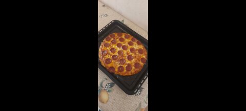 Pepperoni pizza