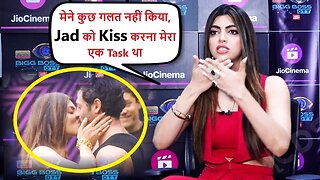 Bigg Boss OTT2: Akanksha Puri EXPOSED Makers, Reacts on Kiss कांड, Fukra Insaan जीतेगा,Paras Chhabra