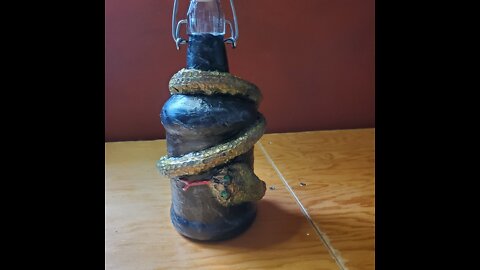 Snake Bottle