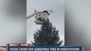 Cross removed from Christmas tree in Knightstown