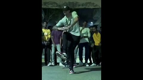 Larry Les Twins Freestyle In Mumbai, India PART 1