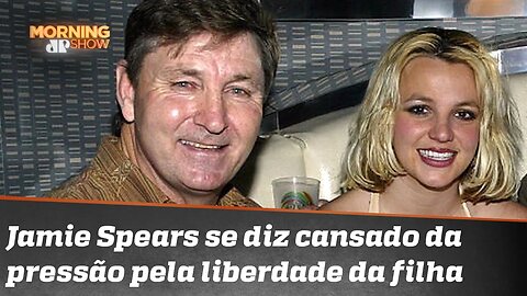 Britney Spears comemora desistência de tutela do pai