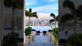 The infinity pool at Marina Bay Sands is a dream come true.