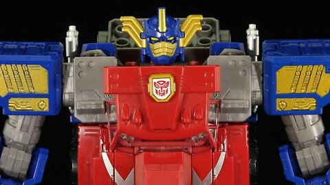 Hasbro Legacy:Evolution Armada Optimus Prime Transformation Sequence