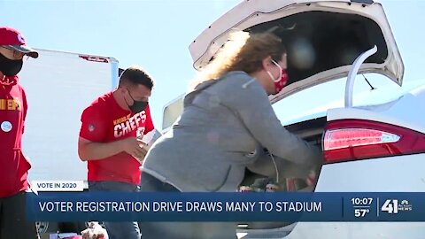 Arrowhead Stadium food, voter registration drive draws thousands