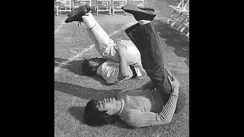 Cross kick Studio Films Bruce Lee Enter the Dragon