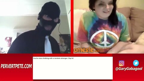 PERVERT DOES MAGIC On Omegle