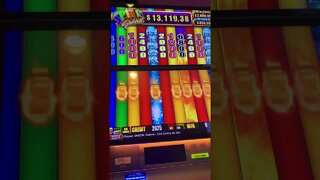 SPIN IT GRAND JACKPOT! DOUBLE MINOR PROGRESSIVE WIN