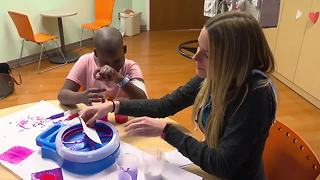 St. Joseph’s Children’s program calms kids’ fears about needles, surgery | Digital Short