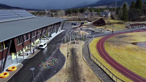 Namdalseid skole 02.04.2021, dronefilm