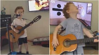 Sjekk ut Ed Sheeran 3 år gamle fan
