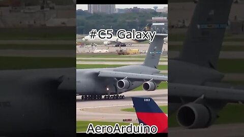 Watch US Military Jumbo Jet Super Galaxy #C5 Landing #Aviation #Avgeeks #AeroArduino