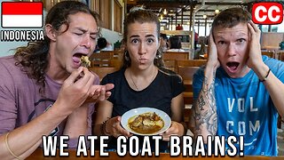 FOREIGNERS try INDONESIAN STREET FOOD | YOGYAKARTA FOOD TOUR | Gudeg, Oseng Oseng Mercon, And MORE!