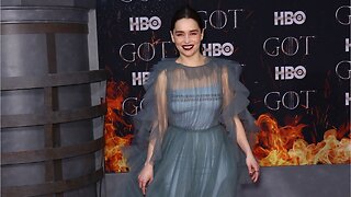 Game of Thrones: Emilia Clarke Shares Heartwarming Goodbye Post