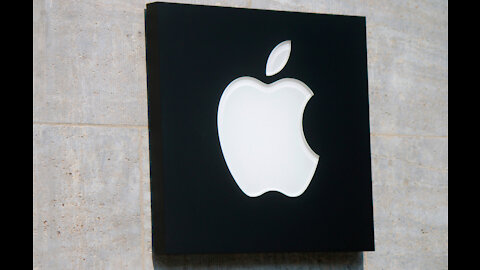 Apple admits to storing data in China