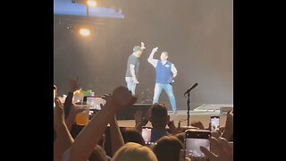 Crowd Erupts When Luke Bryan Brings Out This Surprise Guest...