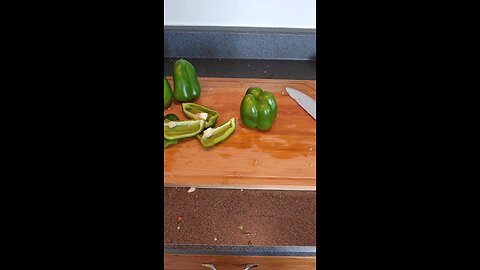 Perfect Way to Cut a Pepper