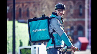 Deliveroo to reward riders with £10k bonus