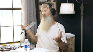 Phil Robertson Blasts Ban on Church Singing, Masked Funerals, and Jase Defends Toilet Humor | Ep 124