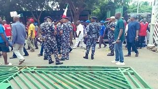 BREAKING: massive Tension Erupts as Protesters Pull Down National Assembly Gate & occupy the venue