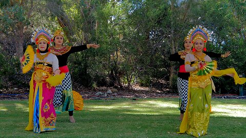 Indonesian Electric Dance Seledang Sutera Harmony Festival Australia