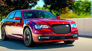 2023 Chrysler 300C HEMI V8 Performance Sedan (limited edition)