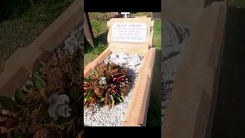 Grave of the poet Henry Lawson at Waverley Cemetery #waverly #henrylawson