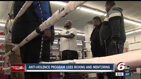 Anti-violence program would use boxing and mentoring to reach Indy youth