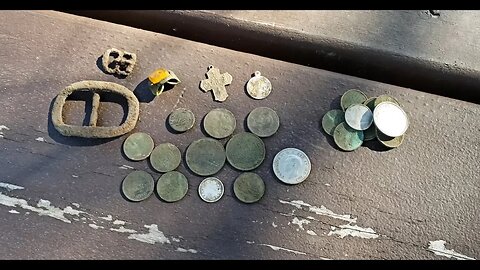 Metal Detecting - 3 Amigos and a Dozen Old Coins