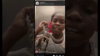 Finesse2tymes Son Flex Stack Of Cash On Moneybaggyo And Rock Big Diamond Chain On IG Live (12/04/23)
