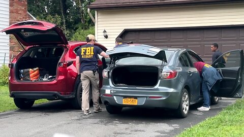 FBI & State Police raid Bethlehem home of Scott Ritter